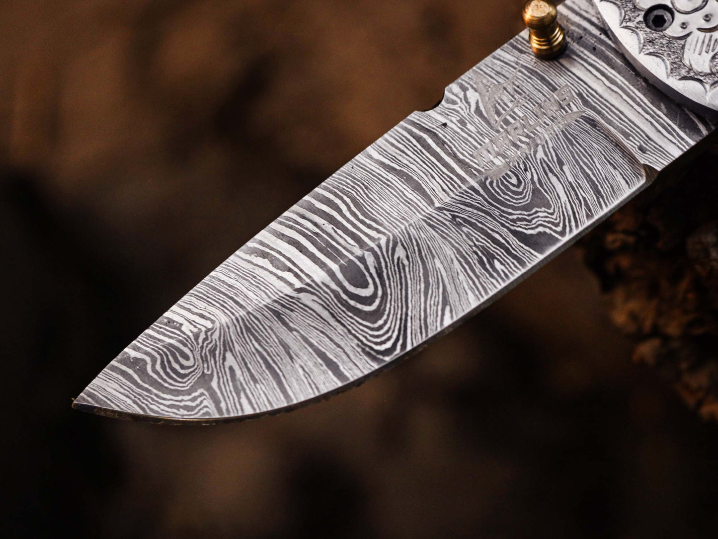 Hand forged Damascus Steel Folding Knife With Olive Wood And Steel Handle Included Leather Sheath