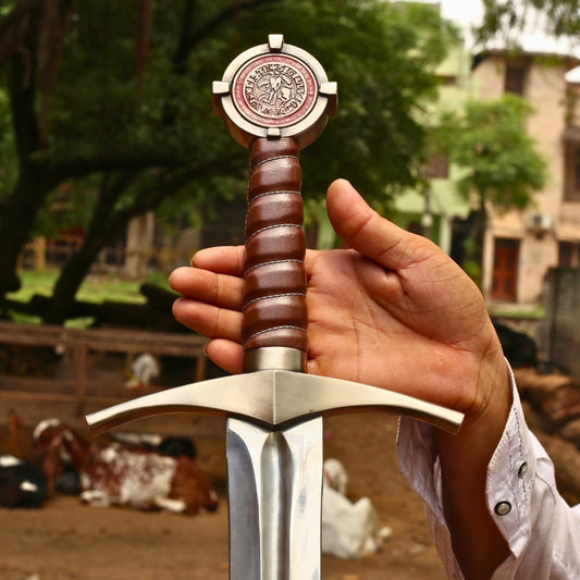 The Accolade Sword of the Knights Templar - SWD-TMP33